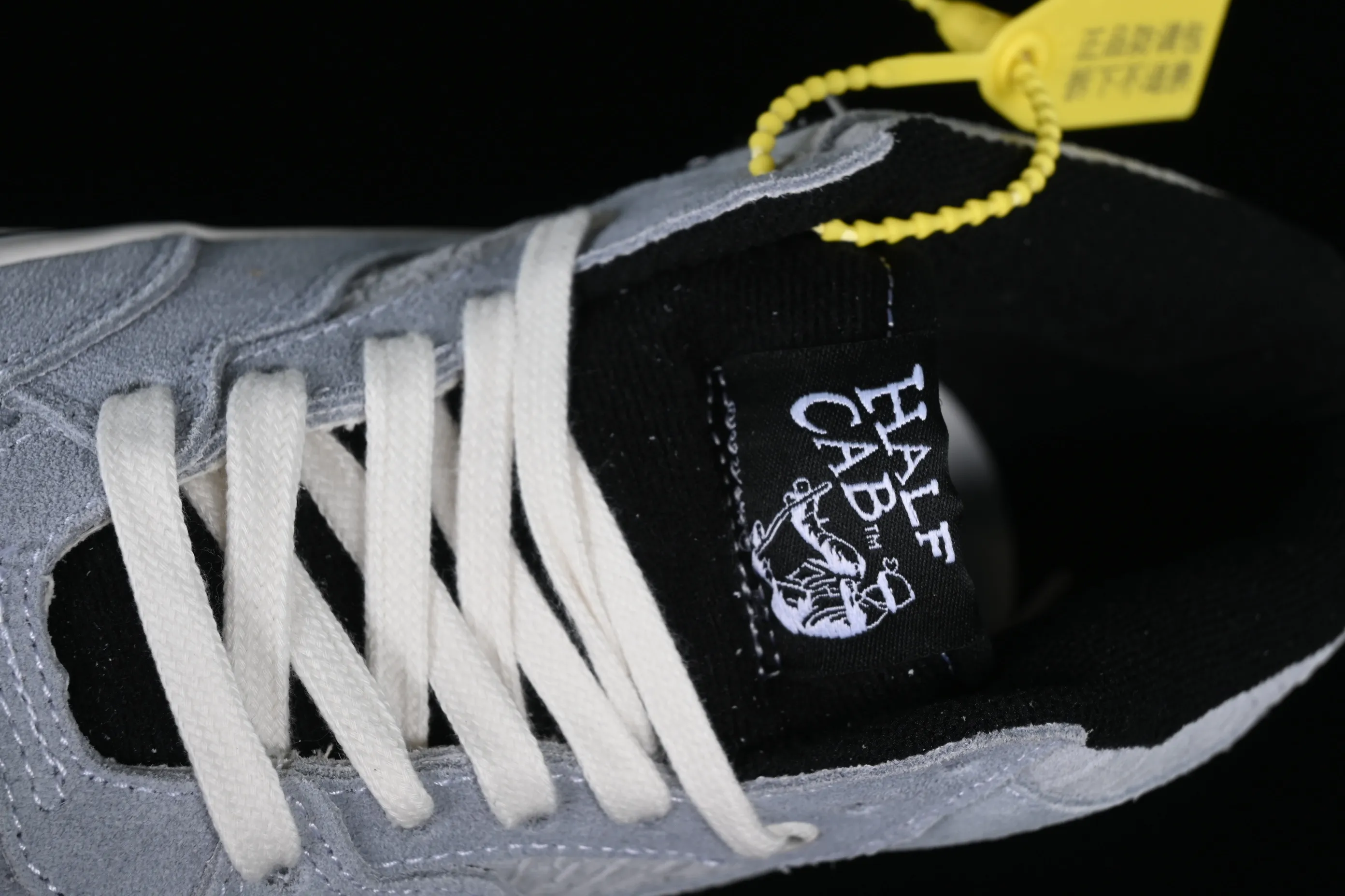 All categories Vans Vans series Vans Mid Vans China Vans Half Cab 33 DX Anaheim series Gray retro casual skate shoes VN0A5KX68EI